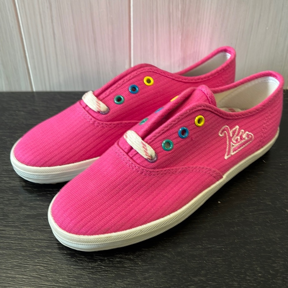 Girls youth kids Vintage 90’s KEDS‎ sneakers tennis shoes size 13